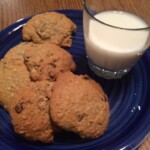 Easy Oatmeal Raisin Cookies